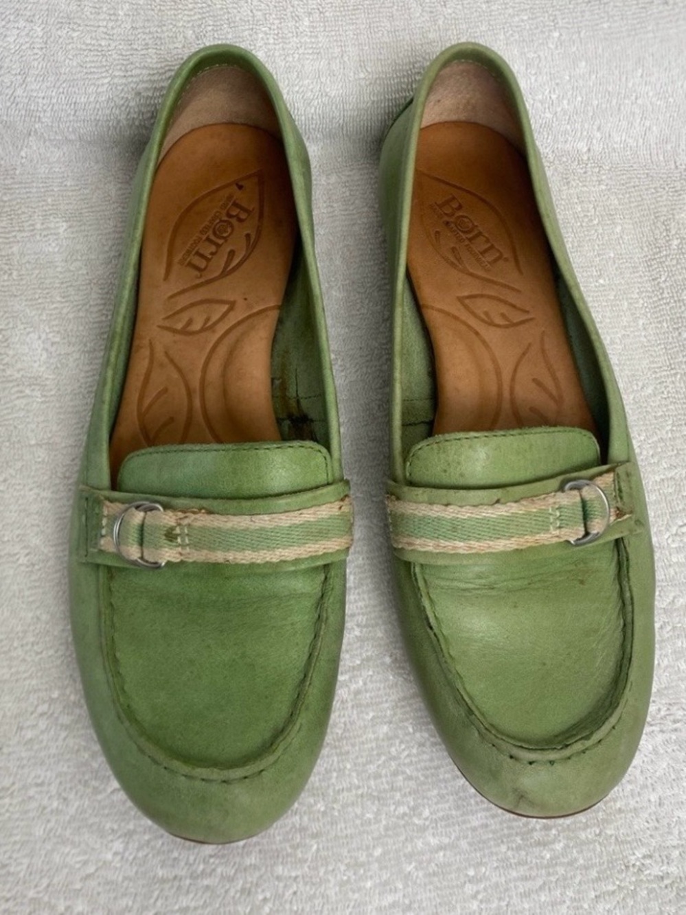 Born Womens Pistachio Leather Comfort Loafer Size 7.5 Classic Casual Coastal